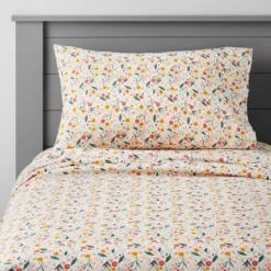 In The Garden Cotton Kids' Sheet Set - Pillowfort™ -Child Furniture Shop GUEST 6050ac4d 34de 4c22 ba63 c5bf3449eb9a