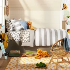 Toddler Lions Cotton Kids' Sheet Set Black & White - Pillowfort™ -Child Furniture Shop GUEST c7505d8f 8d61 48ea a640 30128b4a3bba