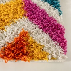 Shag Kids SGK565 Power Loomed Area Rug - Safavieh